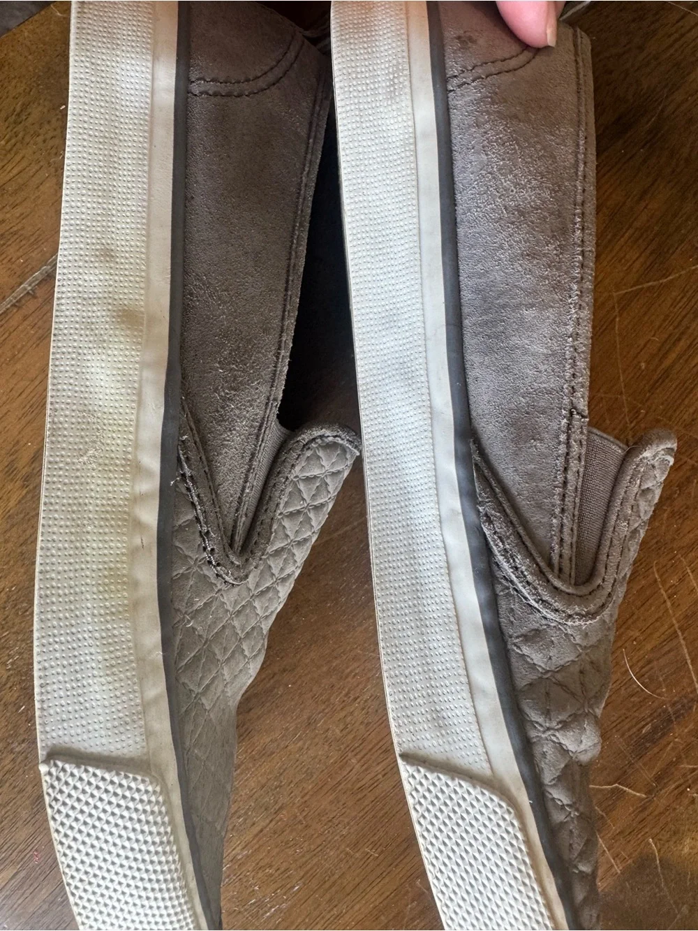 Sperry casual slip
